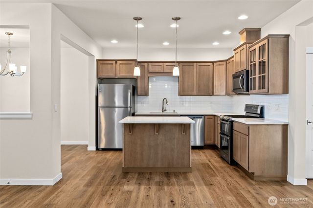 3235 63rd Avenue SW, Olympia, WA 98512