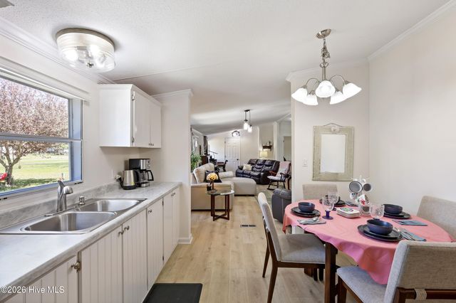 133 Woodcroft Lane, Rocky Point, NC 28457