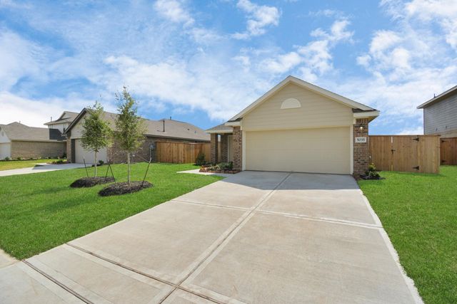 5035 Caledonia Lake Lane, Rosharon, TX 77583