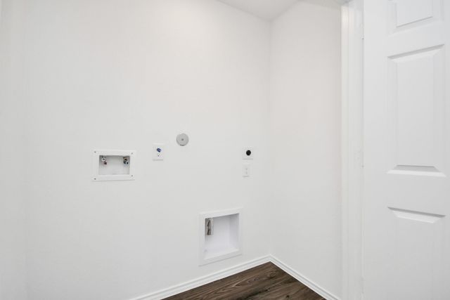 5035 Caledonia Lake Lane, Rosharon, TX 77583