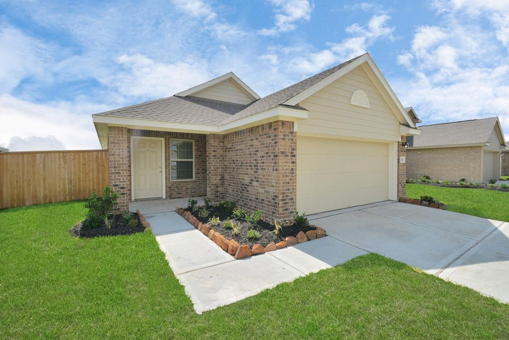 5035 Caledonia Lake Lane, Rosharon, TX 77583