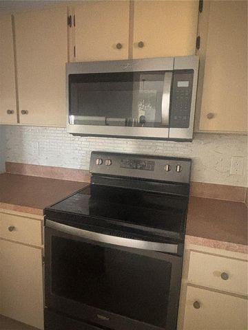 327 E DUNDEE DRIVE, Poinciana, FL 34759