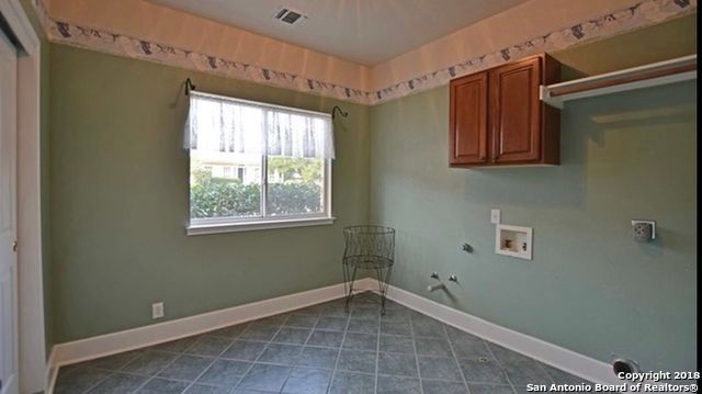 9634 JASON BND, Helotes, TX 78023