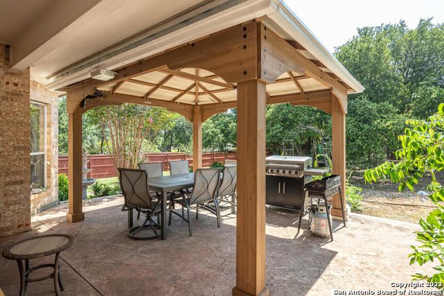 9634 JASON BND, Helotes, TX 78023