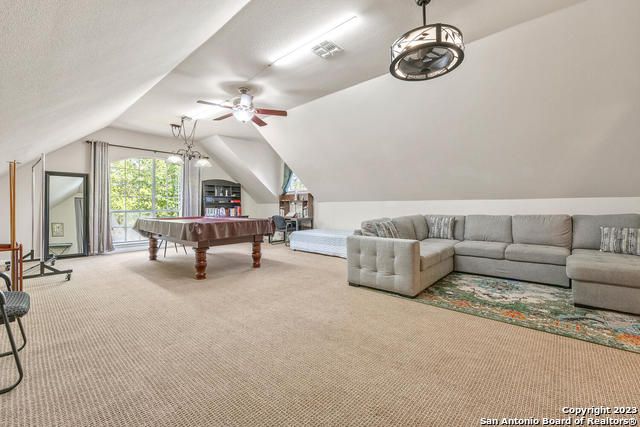 9634 JASON BND, Helotes, TX 78023