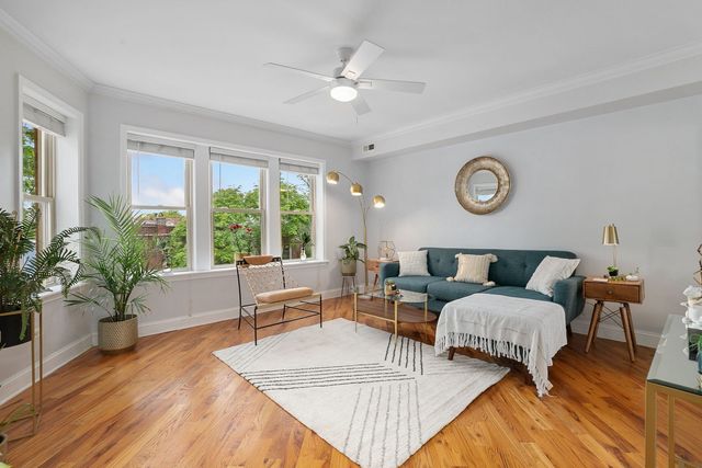 3916 W Cortland Street 3, Chicago, IL 60647