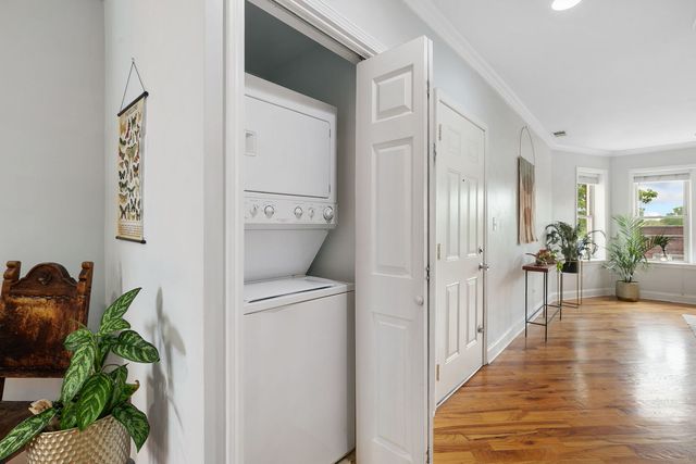 3916 W Cortland Street 3, Chicago, IL 60647
