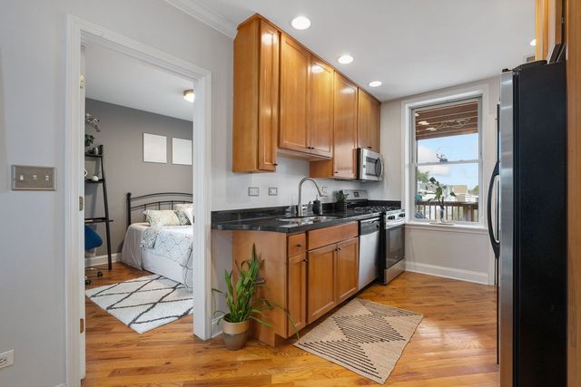 3916 W Cortland Street 3, Chicago, IL 60647