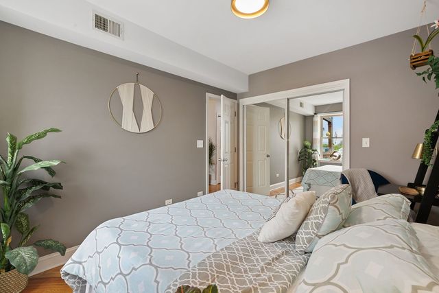 3916 W Cortland Street 3, Chicago, IL 60647