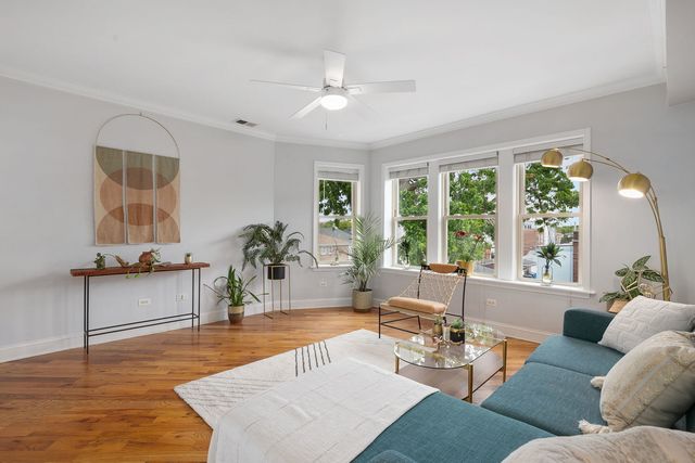 3916 W Cortland Street 3, Chicago, IL 60647