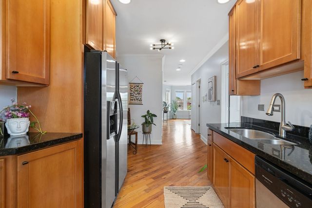 3916 W Cortland Street 3, Chicago, IL 60647