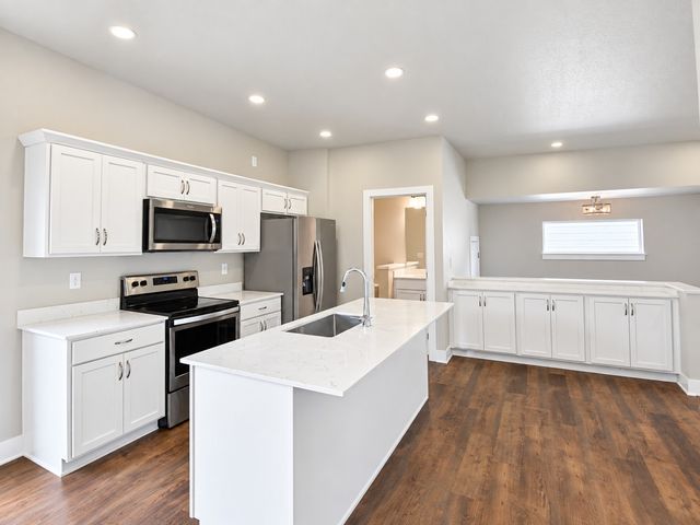 342 N Warrior Lane, Waukee, IA 50263