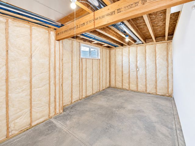 342 N Warrior Lane, Waukee, IA 50263