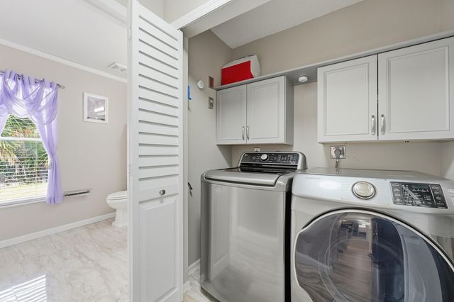 2805 Foxhall Drive E, West Palm Beach, FL 33417