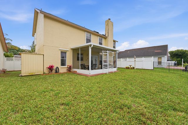 2805 Foxhall Drive E, West Palm Beach, FL 33417