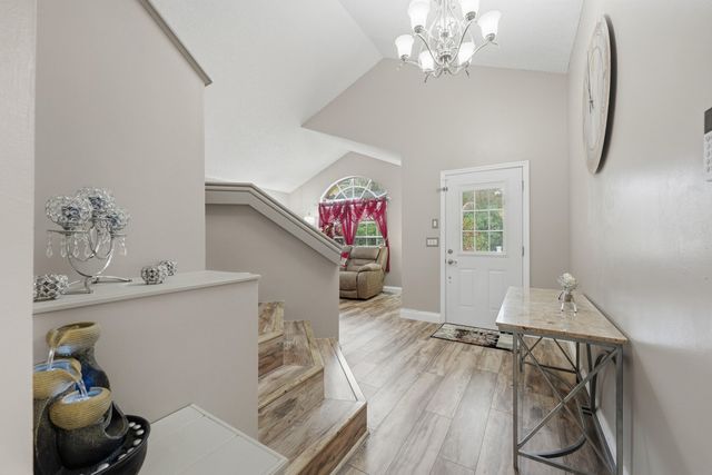 2805 Foxhall Drive E, West Palm Beach, FL 33417