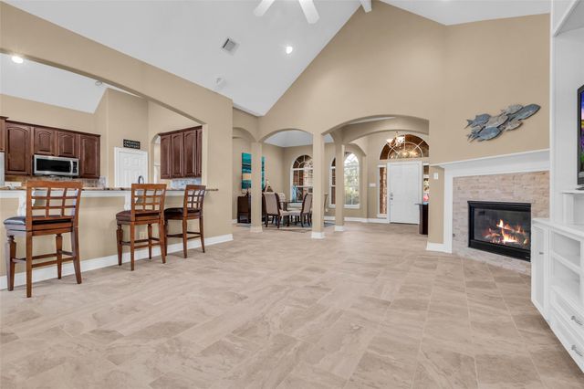 14030 Shoreline Drive, Willis, TX 77318