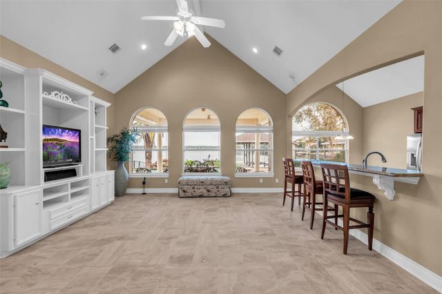 14030 Shoreline Drive, Willis, TX 77318