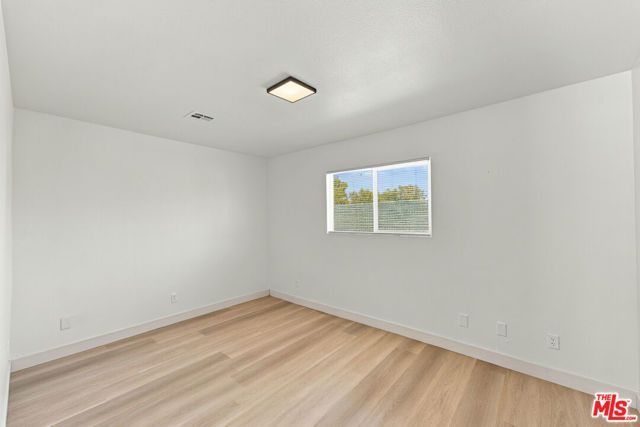42215 52nd Street, Lancaster, CA 93536