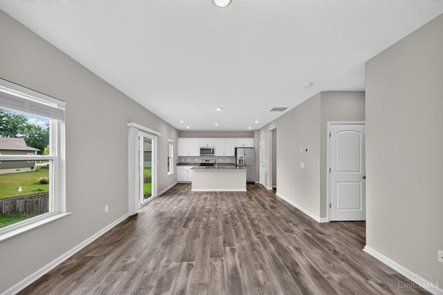 57 Goldfish Lane, Pierce Twp, OH 45102