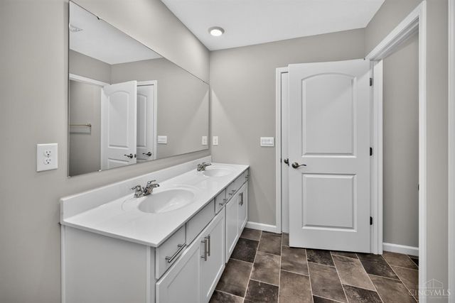 57 Goldfish Lane, Pierce Twp, OH 45102