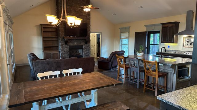 137 Mill Creek Drive, Greenbrier, AR 72058