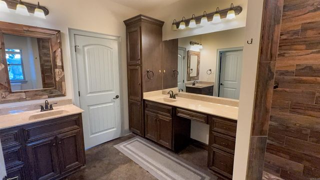137 Mill Creek Drive, Greenbrier, AR 72058