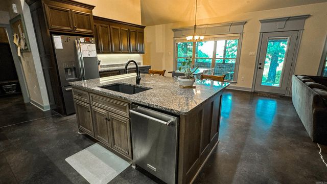137 Mill Creek Drive, Greenbrier, AR 72058