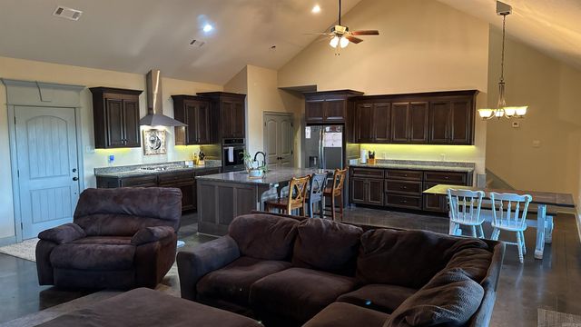 137 Mill Creek Drive, Greenbrier, AR 72058