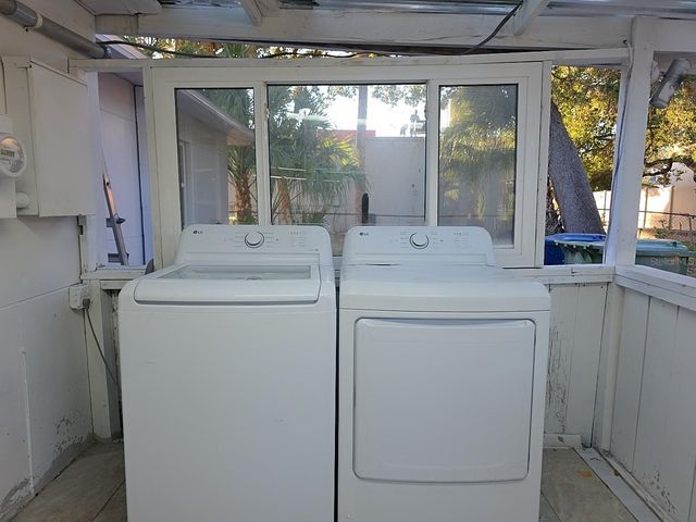 4713 W EL PRADO BOULEVARD, Tampa, FL 33629