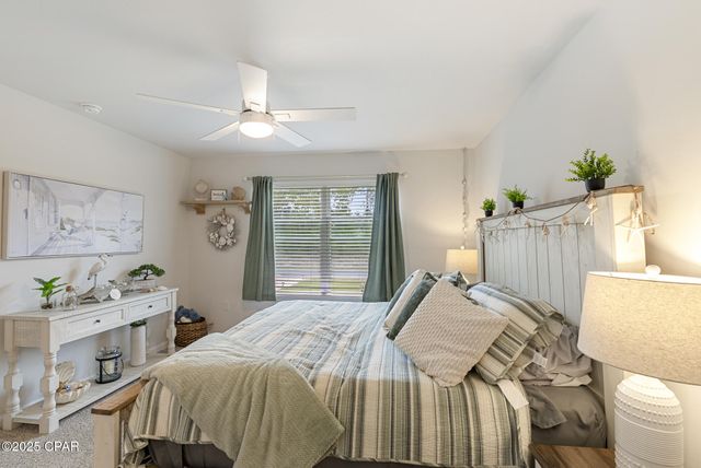 2335 Walkerton Drive, Chipley, FL 32428