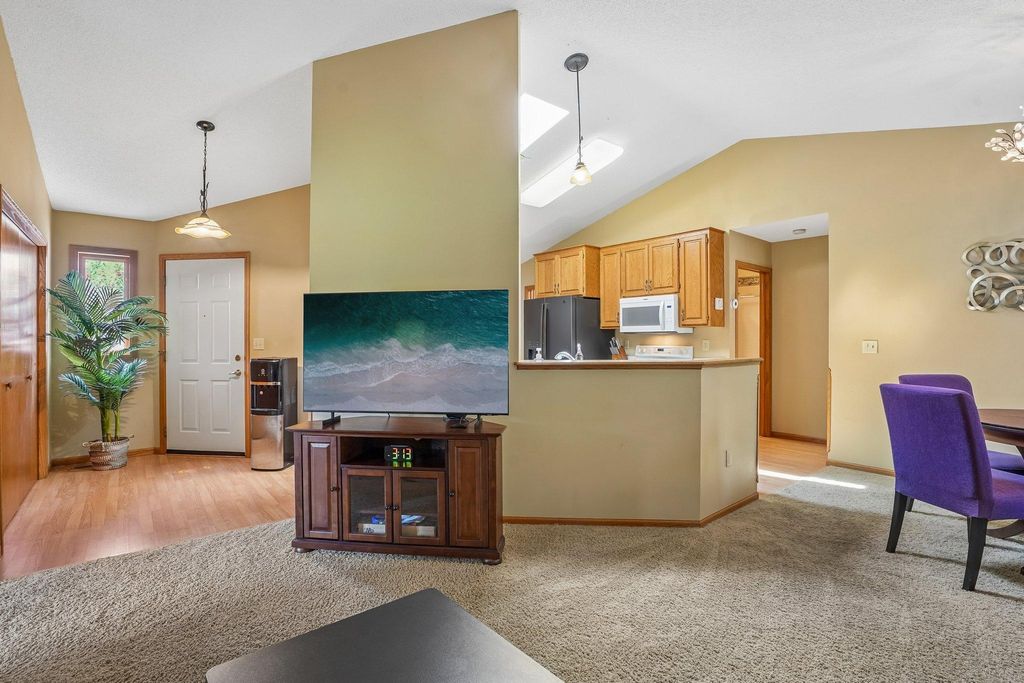 9126 Windsor Lane N, Brooklyn Park, MN 55443 — photo 5