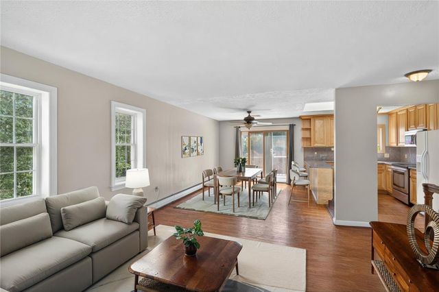 1052 Debbie Lane, Salisbury Twp, PA 18103
