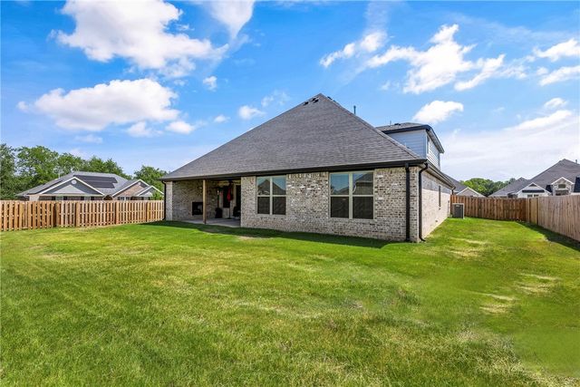 2109 Crandall Road, Pea Ridge, AR 72751