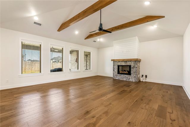 2109 Crandall Road, Pea Ridge, AR 72751