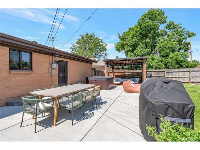 16045 W 13th Pl, Golden, CO 80401