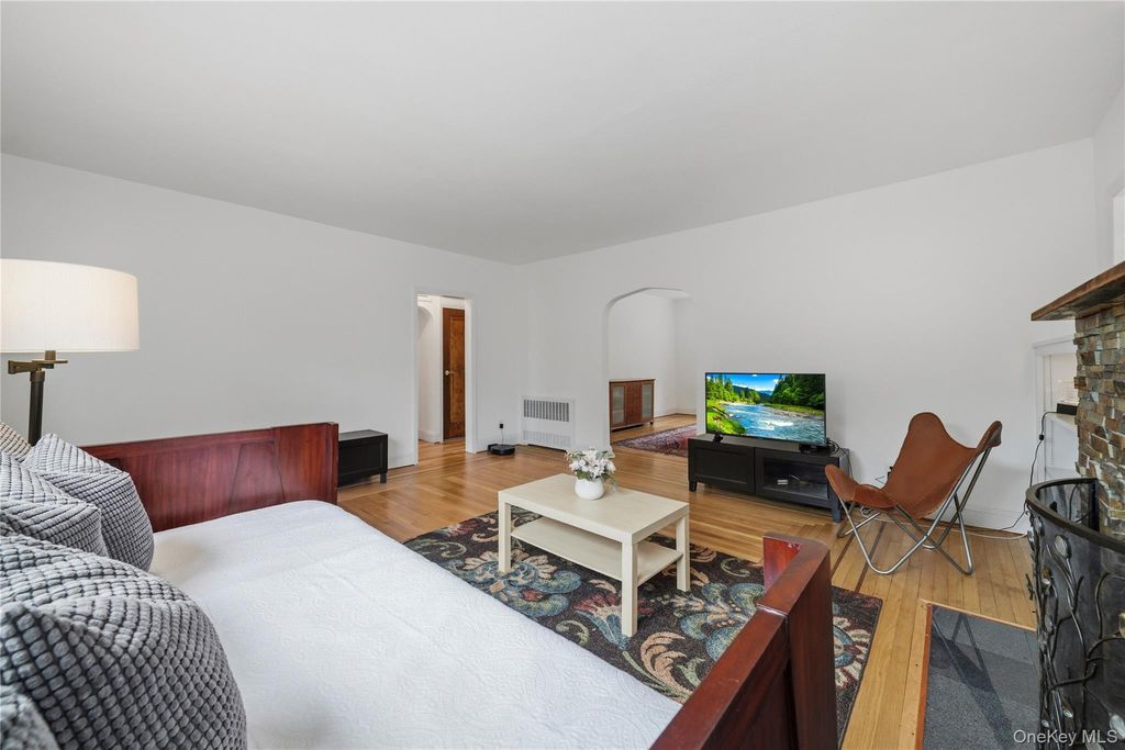 662 Palisade Avenue, Yonkers, NY 10703 — photo 5