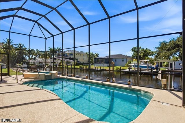 4817 Esplanade ST, Bonita Springs, FL 34134