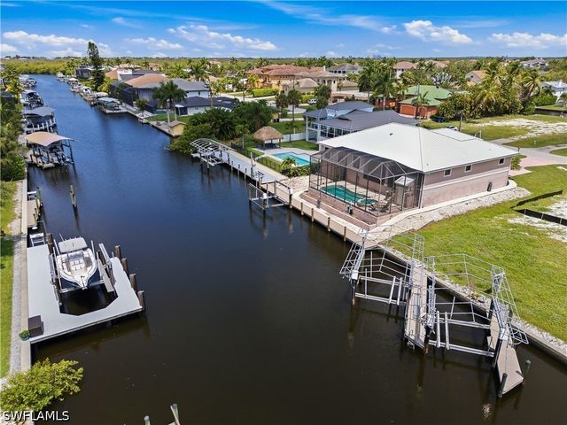 4817 Esplanade ST, Bonita Springs, FL 34134