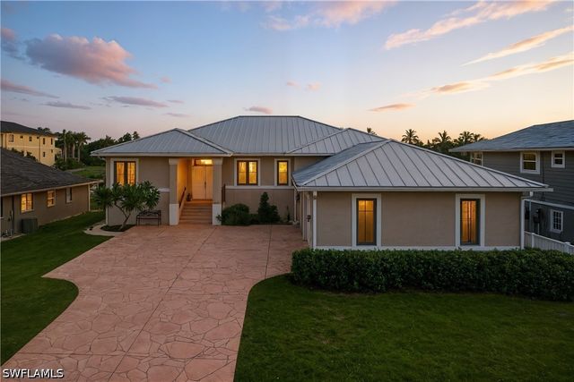 4817 Esplanade ST, Bonita Springs, FL 34134