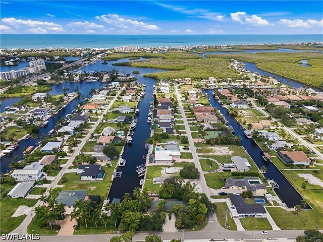 4817 Esplanade ST, Bonita Springs, FL 34134