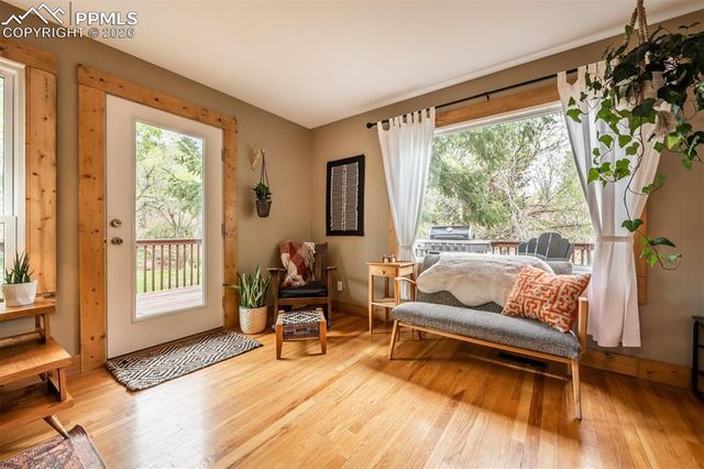 8850 Chipita Park Road, Cascade, CO 80809