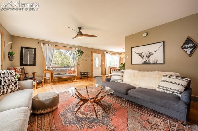 8850 Chipita Park Road, Cascade, CO 80809