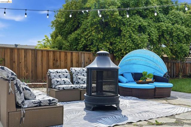 713 Lido Dr, Livermore, CA 94550