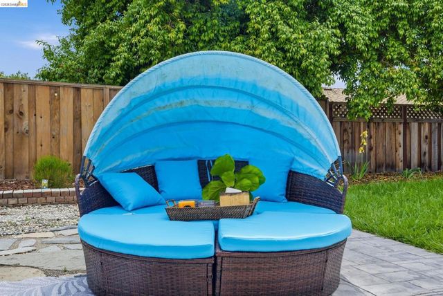 713 Lido Dr, Livermore, CA 94550