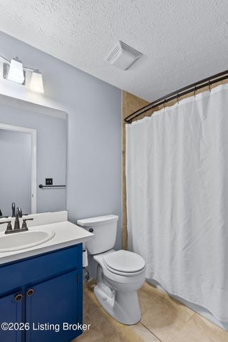 977 Waterford Rd, Mt Washington, KY 40047