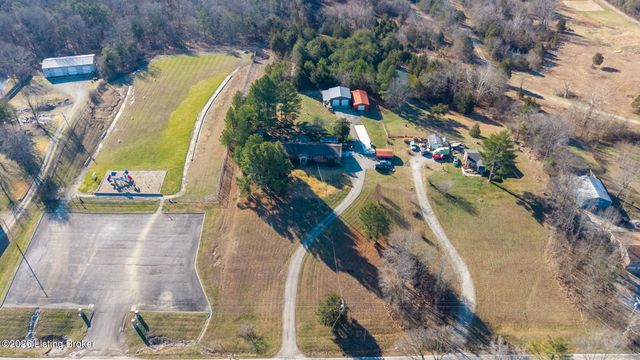 977 Waterford Rd, Mt Washington, KY 40047