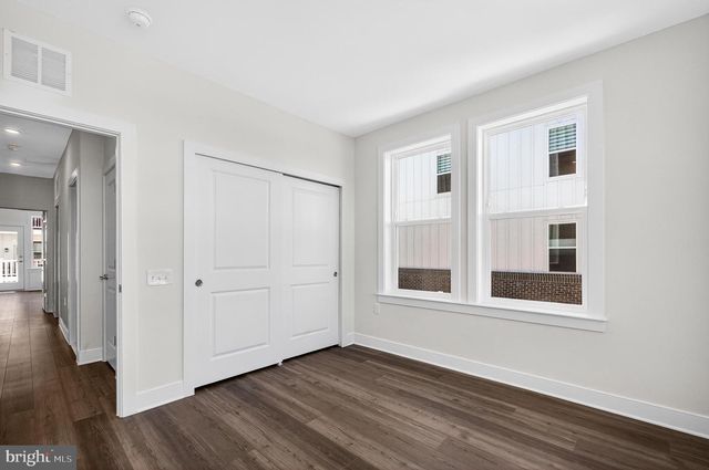19808 LAVENDER DUST SQ, Ashburn, VA 20147