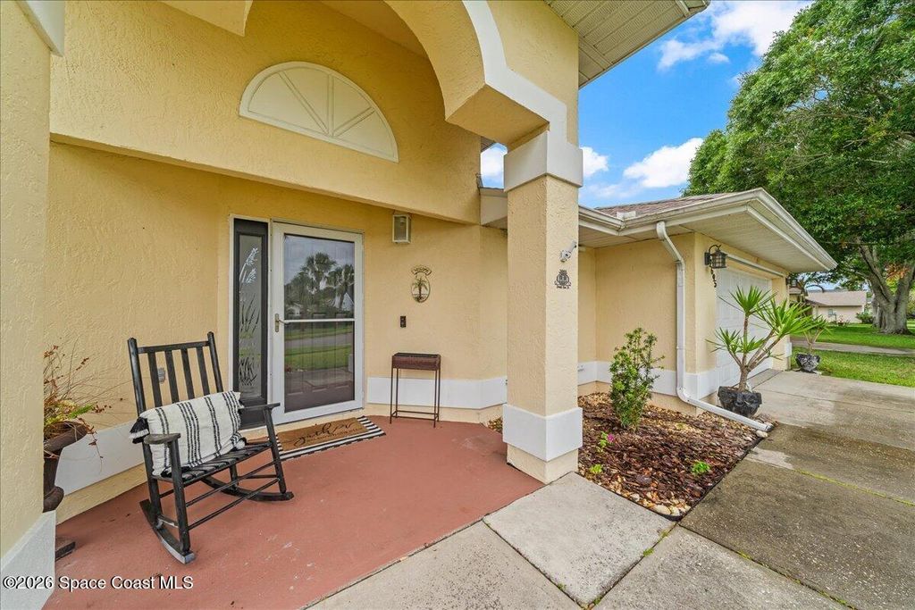 2695 Forest Run Drive, Melbourne, FL 32935