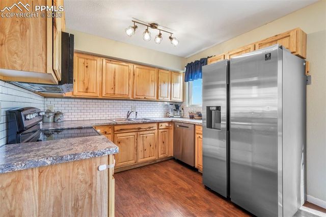 9525 Bar B Road, Fountain, CO 80817